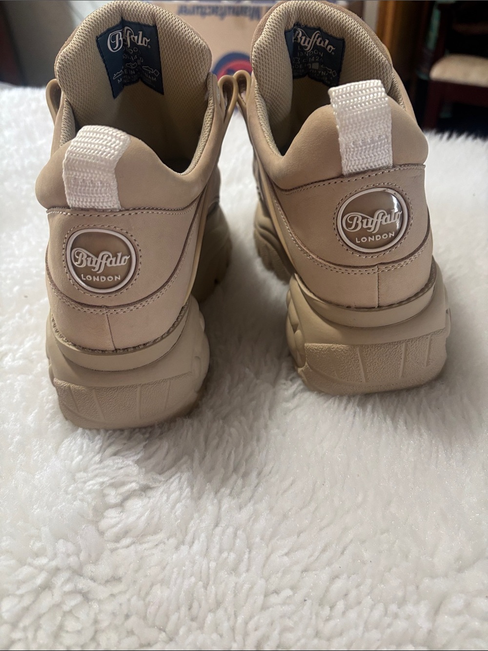 Buffalo David Bitton Women's Tan Platform Sneakers - Picture 6 of 12
